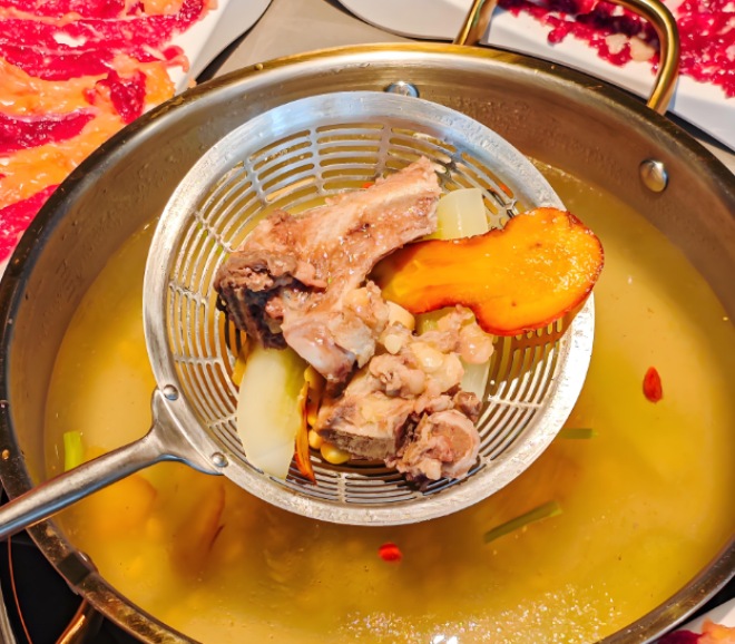 潮發潮汕牛肉火鍋加盟