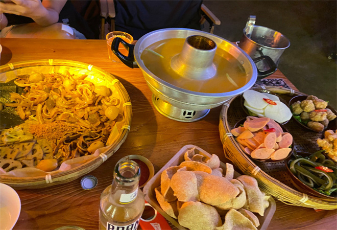 策兩杯烤串加盟