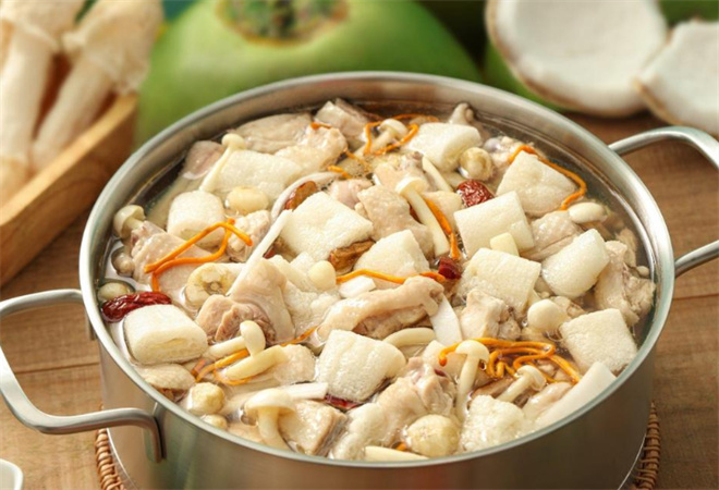 丫丫椰樹下椰子雞加盟