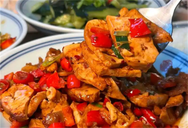 美口鮮現(xiàn)炒現(xiàn)做下飯菜加盟