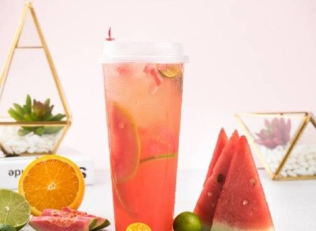 黄小希新中式茶饮