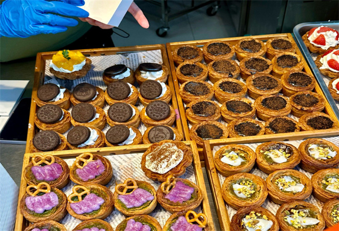 酥市一街可颂蛋挞加盟