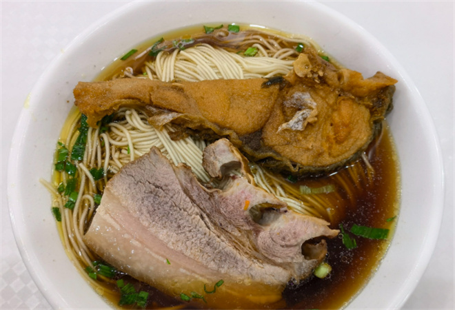 近水台面馆 近水台面馆