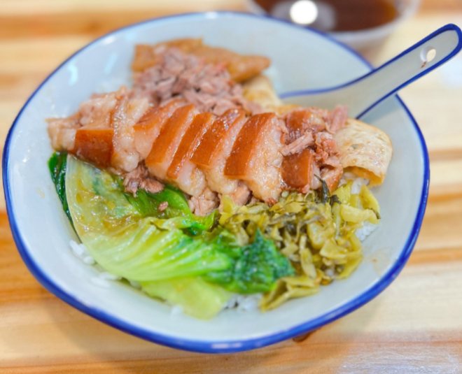 阿祥嫂隆江猪脚饭加盟