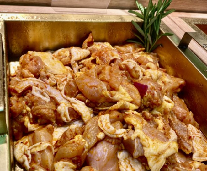 一烤食上自助烤肉