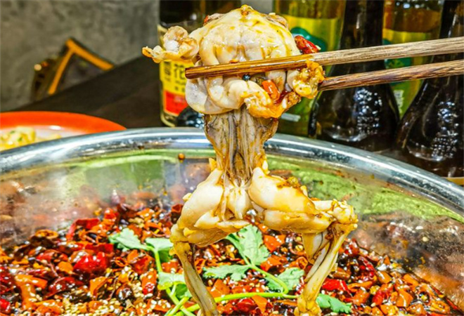 秋小二水煮蛙加盟