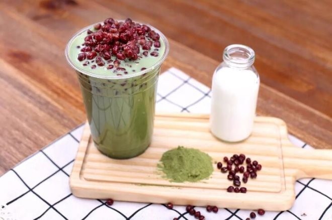 爆十三新中式茶饮