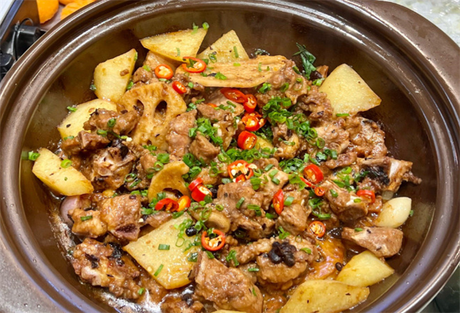 火焰川土雞煲啫啫煲