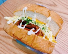 爆炸方盒爆蛋吐司