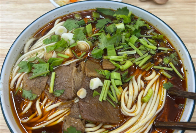 正宗牛肉面加盟