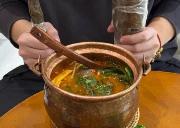 宋三仙云南铜锅米线