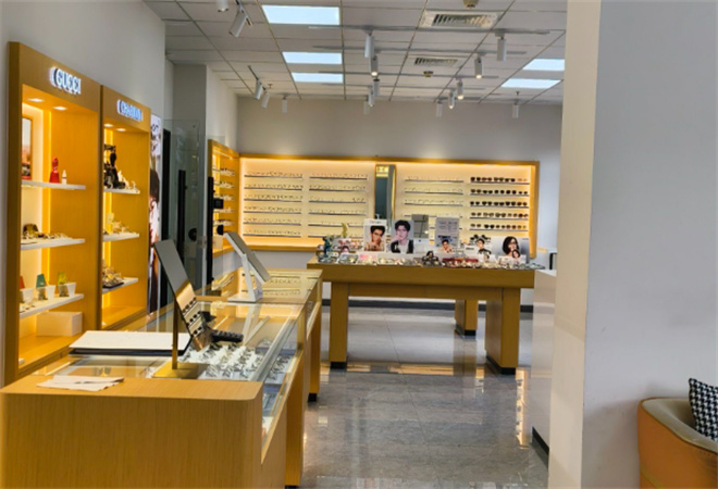 平价眼镜店