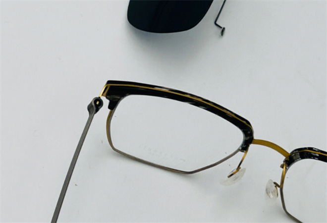 眼镜折扣店加盟