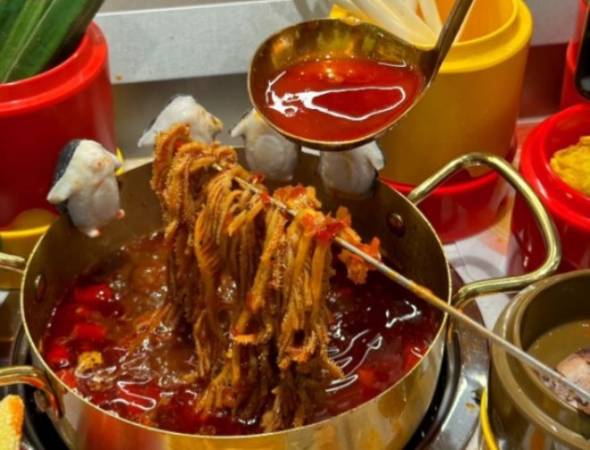 冯宝宝肥牛小火锅