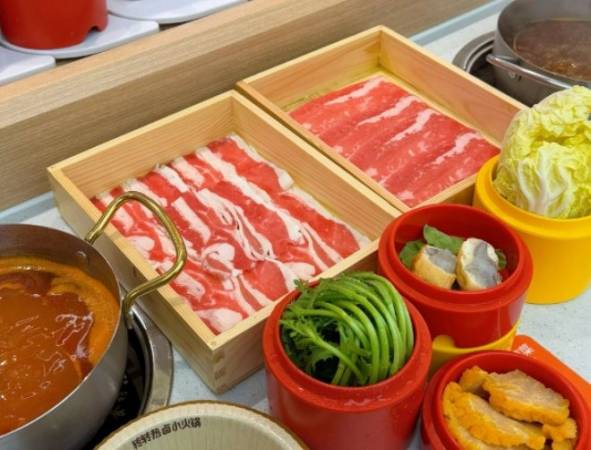 冯宝宝肥牛小火锅