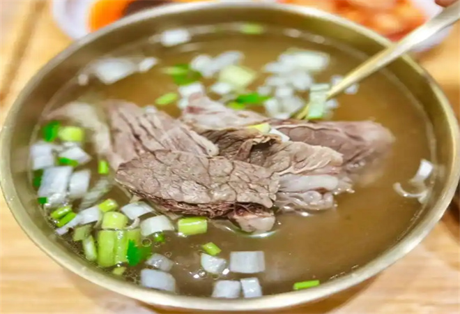 延邊牛肉湯飯加盟