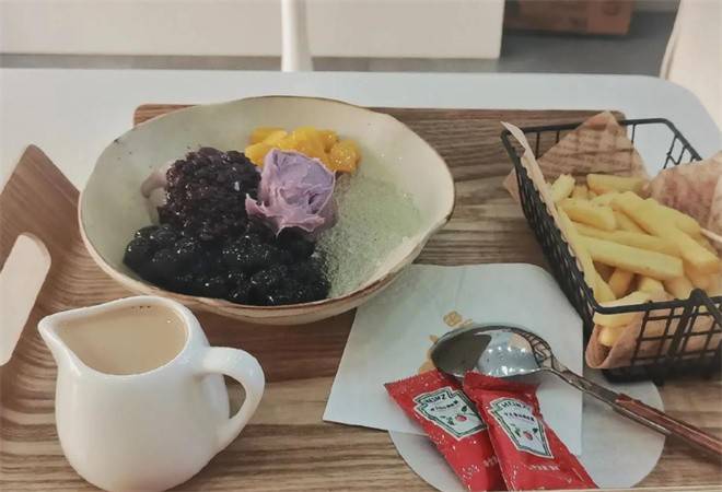 芋呀呀豆花糖水铺