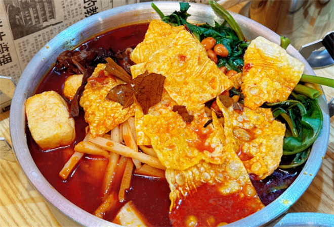 李不貴螺螄麻辣燙加盟