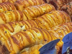 居香鈺手撕面包