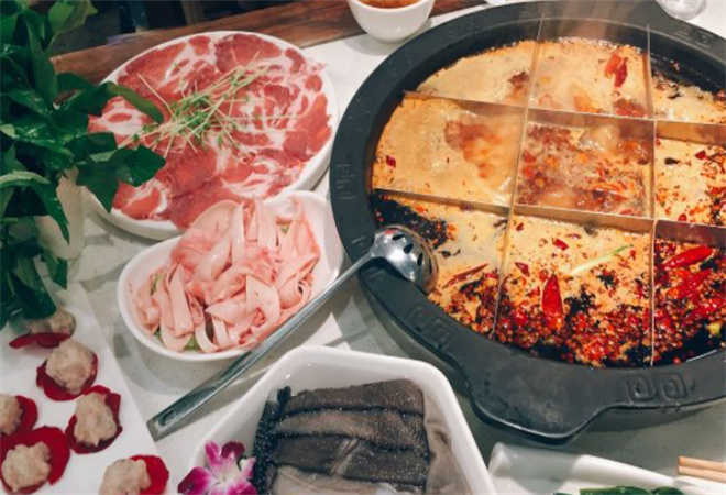 朝天嘴棒棒鮮品火鍋加盟