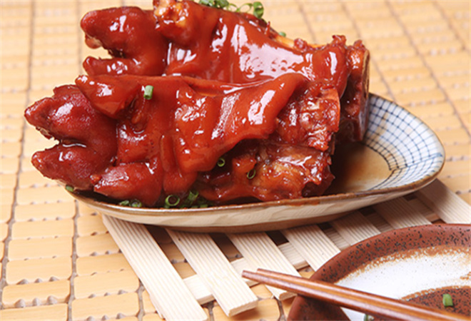 萌晟原味金鍋豬蹄加盟