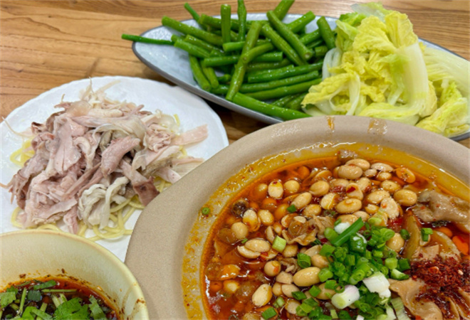 梭斗自貢蘸水菜加盟