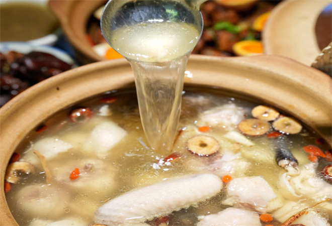 洪師傅藥膳雞加盟