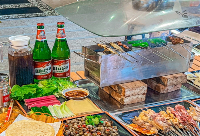 生火火地?cái)傂t子燒烤加盟