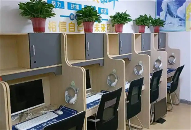 英才院Ai智能自習(xí)室加盟