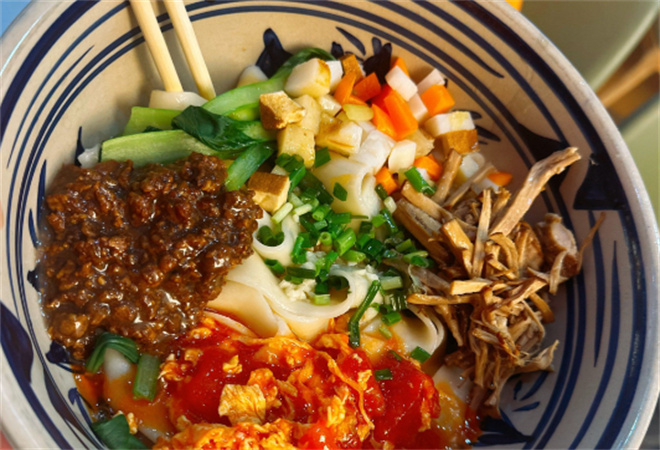 福大碗手搟面加盟