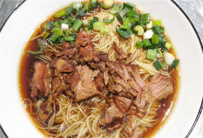 雷國輝羊肉面加盟