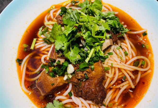 王小星湖南常德米粉