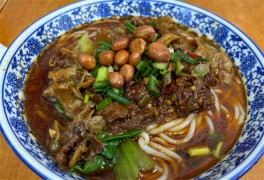 王小星湖南常德米粉