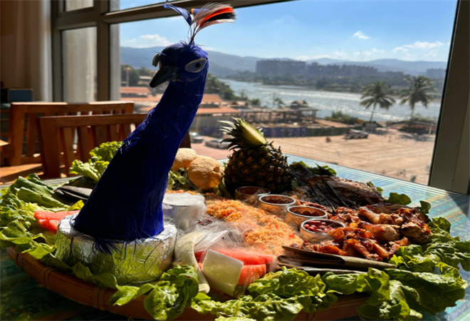 金孔雀云南菜加盟