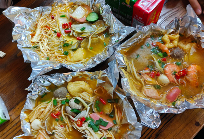 袁柒笙雞湯花甲粉加盟