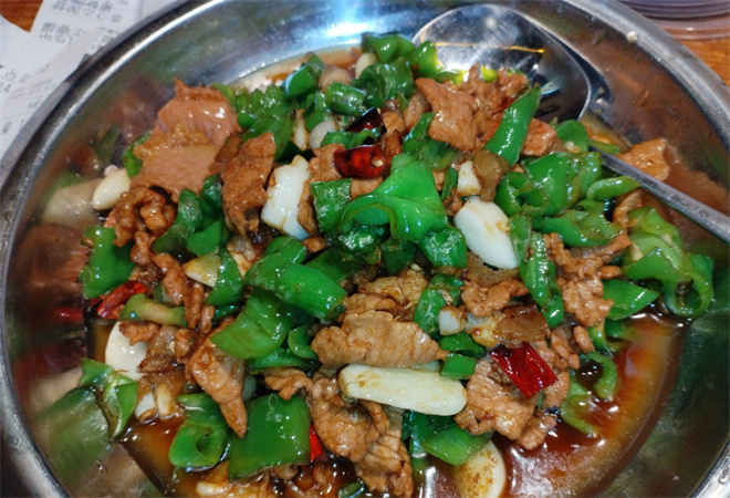 香滇廚辣子炒肉加盟