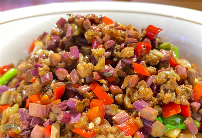 桂小湘長(zhǎng)沙下飯菜加盟