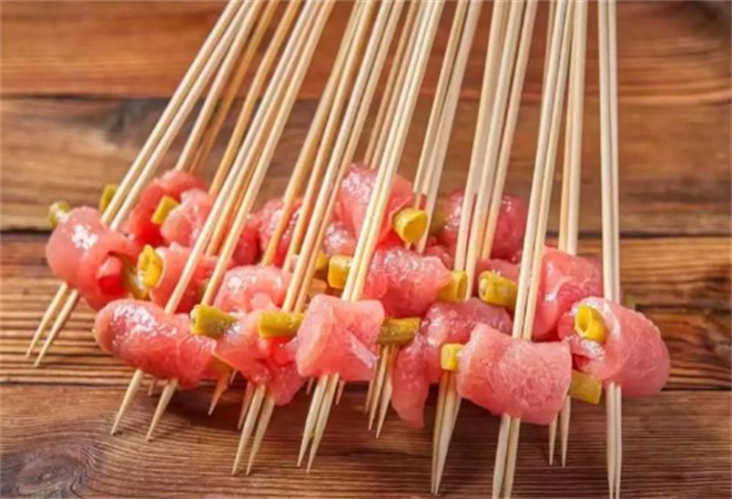 蠱中簽小郡肝串串香加盟