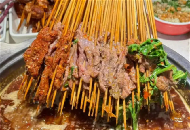 客串砂鍋火鍋串串