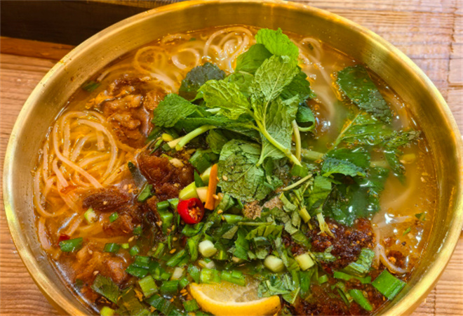 傣阿哥米線加盟