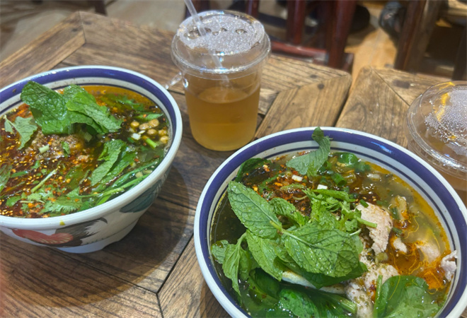 傣阿哥米線加盟