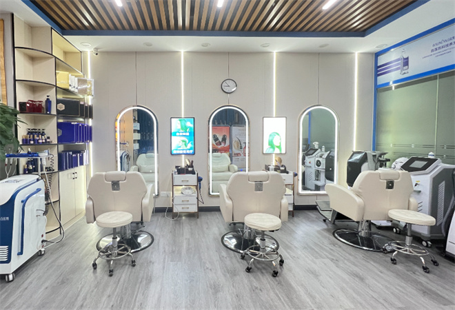 多草邦烏發堂加盟