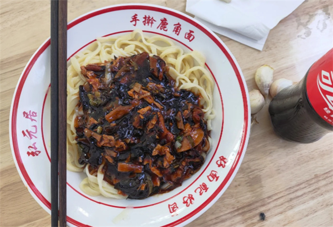 弘元居手搟鹿角面加盟