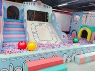 嘿寶貝兒童樂園加盟費用多少錢？投資費用多少？