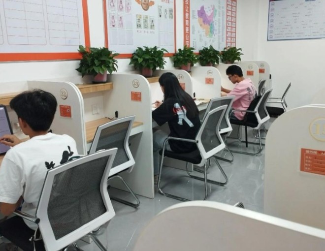 AI ��ϰ�Ҿ������ң���Ȩ��AI��ϰ��ƾʲô��ӱ������